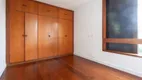 Foto 6 de Apartamento com 3 Quartos para alugar, 225m² em Itaim Bibi, São Paulo