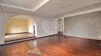 Foto 6 de Apartamento com 3 Quartos à venda, 230m² em Higienópolis, São Paulo