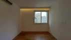 Foto 24 de Apartamento com 4 Quartos para alugar, 325m² em Jardim Europa, São Paulo