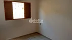 Foto 5 de Casa com 2 Quartos à venda, 60m² em Tubalina, Uberlândia