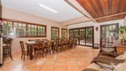 Foto 19 de Casa com 5 Quartos à venda, 767m² em Uberaba, Curitiba