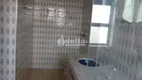 Foto 9 de Casa com 5 Quartos à venda, 250m² em Nossa Senhora Aparecida, Uberlândia