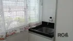 Foto 6 de Apartamento com 2 Quartos à venda, 45m² em Camaquã, Porto Alegre