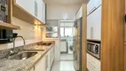 Foto 12 de Apartamento com 3 Quartos à venda, 102m² em Coqueiros, Florianópolis