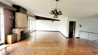 Foto 3 de Sobrado com 4 Quartos para alugar, 430m² em Pacaembu, São Paulo