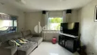Foto 2 de Casa com 3 Quartos à venda, 205m² em Umuarama, Uberlândia
