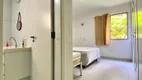 Foto 13 de Apartamento com 3 Quartos à venda, 100m² em Pitangueiras, Guarujá
