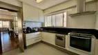 Foto 22 de Apartamento com 3 Quartos à venda, 205m² em Moema, São Paulo