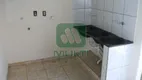 Foto 12 de Casa com 3 Quartos para alugar, 200m² em Santa Mônica, Uberlândia