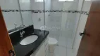 Foto 10 de Apartamento com 2 Quartos para alugar, 66m² em Santa Mônica, Uberlândia