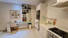 Foto 4 de Casa de Condomínio com 4 Quartos para alugar, 850m² em Busca Vida Abrantes, Camaçari
