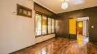 Foto 2 de Casa com 4 Quartos à venda, 306m² em Santo Antônio, Porto Alegre