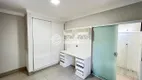 Foto 18 de Casa com 5 Quartos para alugar, 277m² em Cidade Jardim, Uberlândia