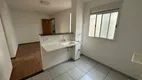 Foto 2 de Apartamento com 2 Quartos à venda, 39m² em Jardim Quitandinha, Araraquara