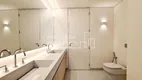 Foto 21 de Apartamento com 3 Quartos à venda, 211m² em Itaim Bibi, São Paulo