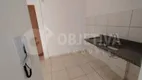 Foto 3 de Apartamento com 2 Quartos à venda, 50m² em Jardim Célia, Uberlândia