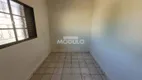 Foto 18 de Casa com 3 Quartos para alugar, 189m² em Santa Mônica, Uberlândia
