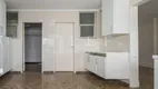 Foto 11 de Apartamento com 3 Quartos à venda, 226m² em Itaim Bibi, São Paulo