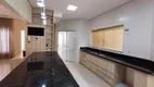 Foto 12 de Casa com 3 Quartos à venda, 198m² em Cidade Jardim, Uberlândia