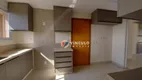 Foto 11 de Apartamento com 4 Quartos à venda, 212m² em Jardim do Lago, Uberaba