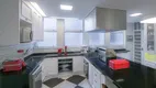 Foto 11 de Apartamento com 4 Quartos à venda, 358m² em Higienópolis, São Paulo
