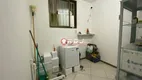 Foto 10 de Sobrado com 3 Quartos à venda, 200m² em Encruzilhada, Santos