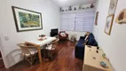 Foto 2 de Apartamento com 3 Quartos à venda, 65m² em Laranjeiras, Rio de Janeiro