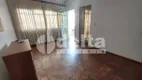 Foto 4 de Casa com 6 Quartos à venda, 320m² em Daniel Fonseca, Uberlândia