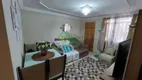 Foto 2 de Apartamento com 2 Quartos à venda, 49m² em Vila Gustavo Correia, Carapicuíba