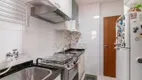 Foto 13 de Apartamento com 3 Quartos à venda, 59m² em Novo Mundo, Curitiba