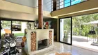 Foto 4 de Casa de Condomínio com 4 Quartos à venda, 1500m² em Itaipava, Petrópolis