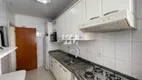 Foto 6 de Apartamento com 2 Quartos à venda, 63m² em Praia Comprida, São José