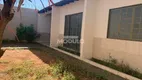 Foto 3 de Casa com 5 Quartos à venda, 200m² em Marta Helena, Uberlândia