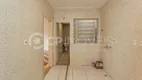 Foto 4 de Apartamento com 4 Quartos à venda, 94m² em Navegantes, Porto Alegre
