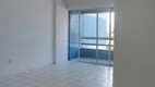 Foto 3 de Apartamento com 3 Quartos à venda, 75m² em Prado, Recife