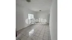 Foto 4 de Casa com 3 Quartos à venda, 120m² em Cidade Jardim, Uberlândia