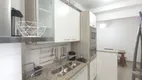 Foto 9 de Apartamento com 3 Quartos para alugar, 98m² em Jardim Astúrias, Guarujá