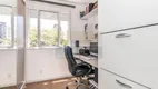 Foto 11 de Apartamento com 3 Quartos à venda, 76m² em Jardim Carvalho, Porto Alegre