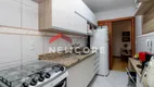 Foto 14 de Apartamento com 2 Quartos à venda, 75m² em Santo Antônio, Porto Alegre