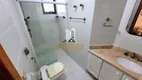 Foto 11 de Apartamento com 3 Quartos à venda, 200m² em Praia das Pitangueiras, Guarujá