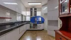 Foto 13 de Apartamento com 4 Quartos à venda, 230m² em Santo Agostinho, Belo Horizonte