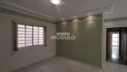 Foto 3 de Casa com 3 Quartos à venda, 140m² em Jardim das Palmeiras, Uberlândia