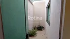 Foto 26 de Casa com 3 Quartos à venda, 155m² em Cidade Jardim, Uberlândia