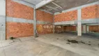 Foto 7 de Ponto Comercial para alugar, 304m² em Rio Branco, Porto Alegre