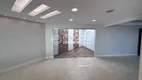 Foto 8 de Casa com 4 Quartos para alugar, 280m² em Tabajaras, Uberlândia