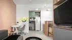 Foto 6 de Apartamento com 2 Quartos à venda, 52m² em Itaim Bibi, São Paulo