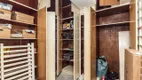 Foto 19 de Apartamento com 4 Quartos à venda, 240m² em Moema, São Paulo