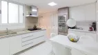 Foto 14 de Apartamento com 3 Quartos à venda, 199m² em Central Parque, Porto Alegre