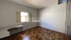 Foto 10 de Casa com 3 Quartos para alugar, 240m² em Santa Mônica, Uberlândia
