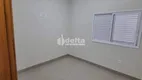 Foto 3 de Casa com 3 Quartos à venda, 160m² em Jardim Brasília, Uberlândia